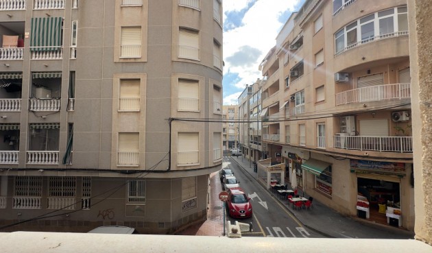 Brukt - Apartment -
Torrevieja - Centro