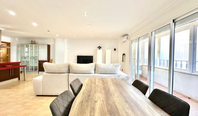 Brukt - Apartment -
Torrevieja - Centro