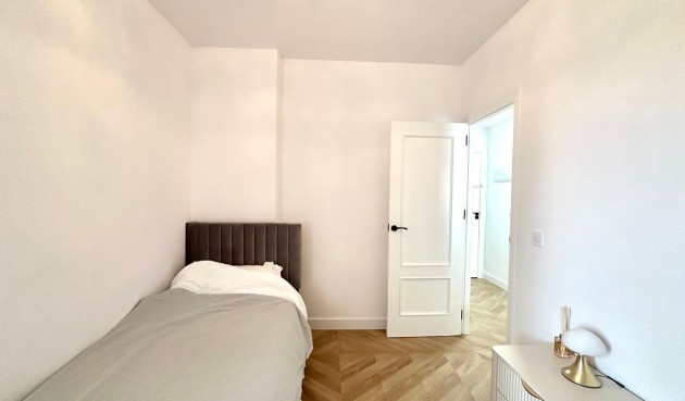 Brukt - Apartment -
Torrevieja - Centro