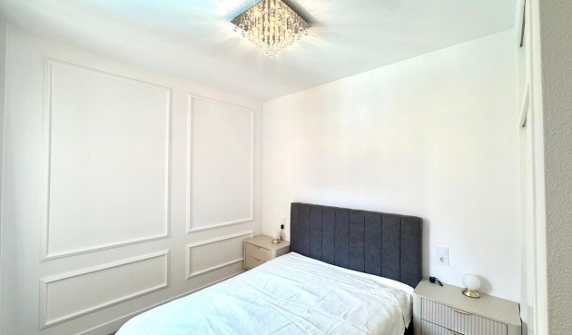 Brukt - Apartment -
Torrevieja - Centro