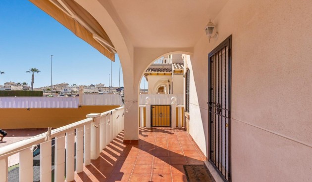 Brukt - Semi Detached -
Cabo Roig - Lomas de Cabo Roig