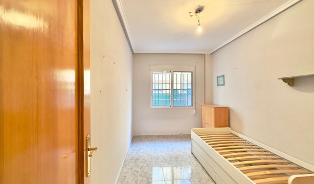 Brukt - Apartment -
Torrevieja - La Mata Pueblo