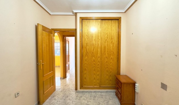 Brukt - Apartment -
Torrevieja - La Mata Pueblo