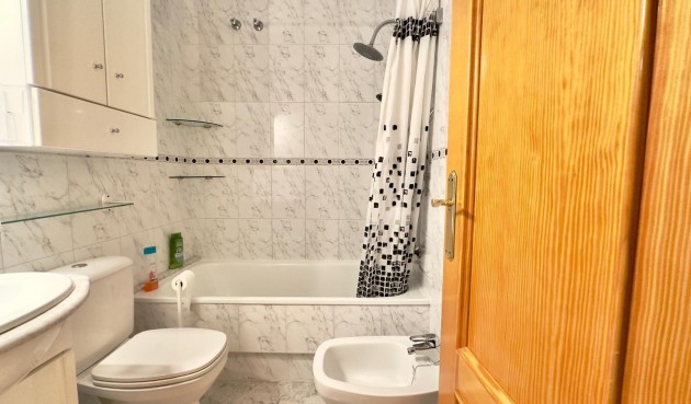 Brukt - Apartment -
Torrevieja - La Mata Pueblo