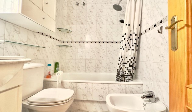 Brukt - Apartment -
Torrevieja - La Mata Pueblo