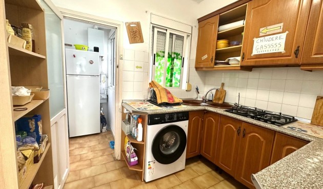 Brukt - Apartment -
Torrevieja - Estacion De Autobuses