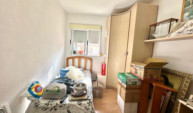 Brukt - Apartment -
Torrevieja - Estacion De Autobuses