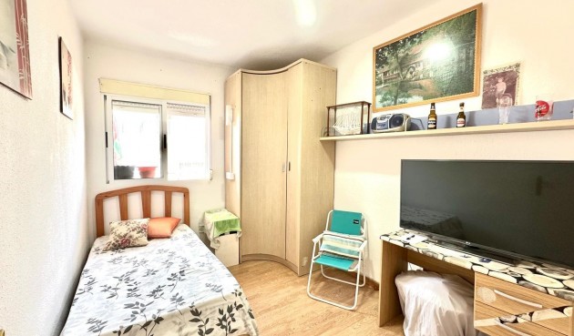 Brukt - Apartment -
Torrevieja - Estacion De Autobuses