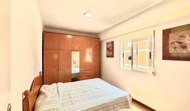 Brukt - Apartment -
Torrevieja - Estacion De Autobuses