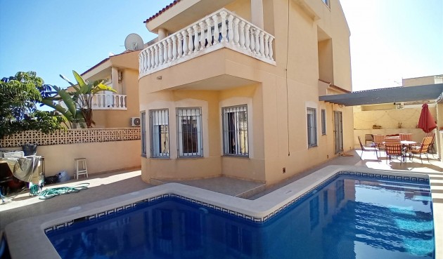Brukt - Town House -
Puerto de Mazarron - Bolnuevo