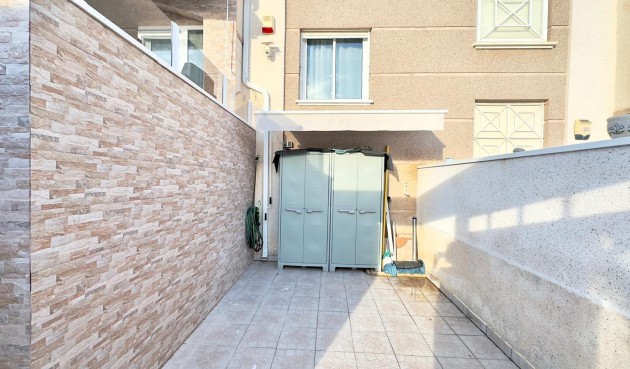 Brukt - Bungalow -
Torrevieja - Torreblanca