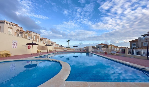Brukt - Bungalow -
Torrevieja - Torreblanca