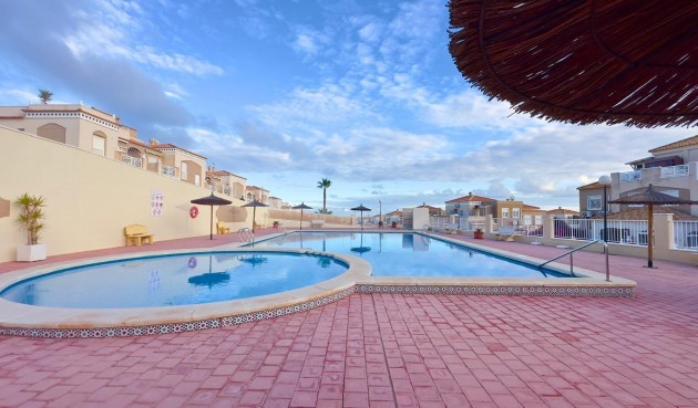 Brukt - Bungalow -
Torrevieja - Torreblanca