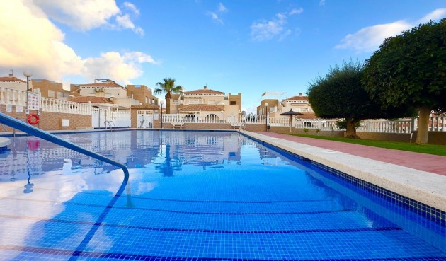 Brukt - Bungalow -
Torrevieja - Torreblanca