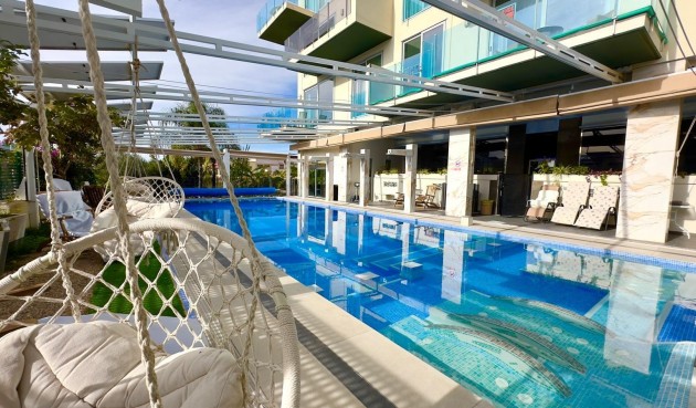 Brukt - Apartment -
Finestrat