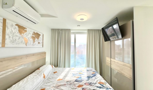 Reventa - Apartment -
Finestrat