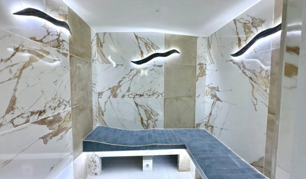 Reventa - Apartment -
Finestrat