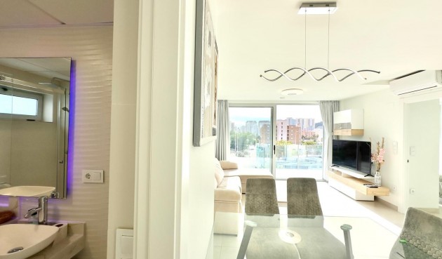 Resale - Apartment -
Finestrat