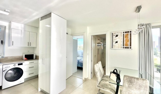 Resale - Apartment -
Finestrat