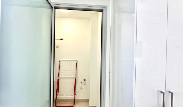 Resale - Apartment -
Finestrat