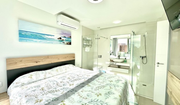 Resale - Apartment -
Finestrat