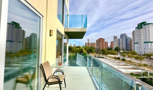 Resale - Apartment -
Finestrat