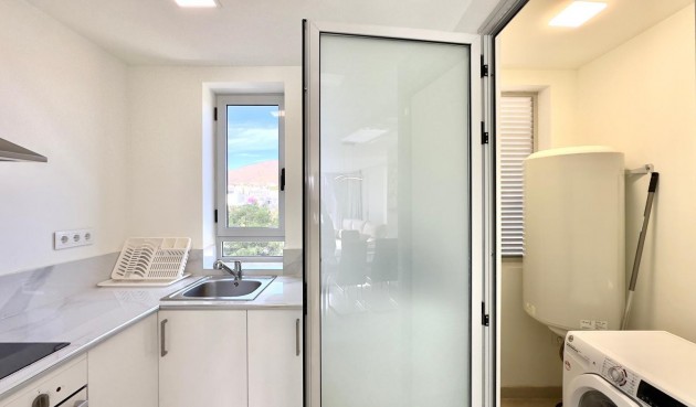 Återförsäljning - Apartment -
Finestrat