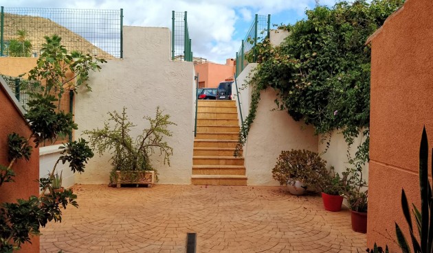 Brukt - Town House -
Cartagena - Isla Plana