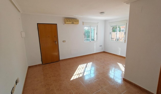 Brukt - Tosidig -
Los Montesinos - Costa Blanca Sur