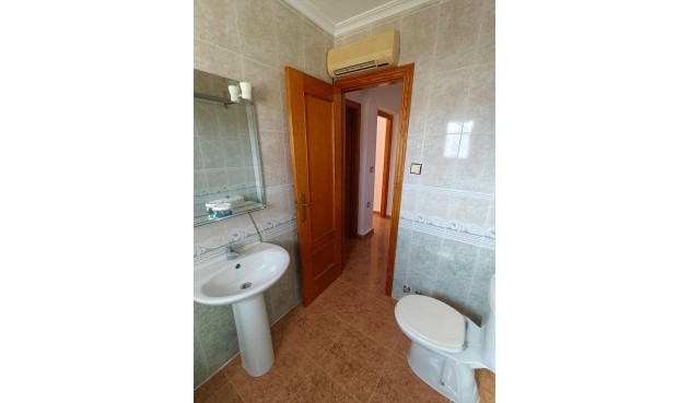 Brukt - Tosidig -
Los Montesinos - Costa Blanca Sur