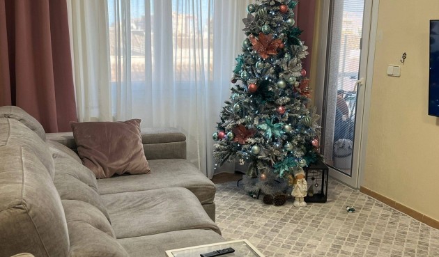 Brukt - Apartment -
Torrevieja - aguas nuevas