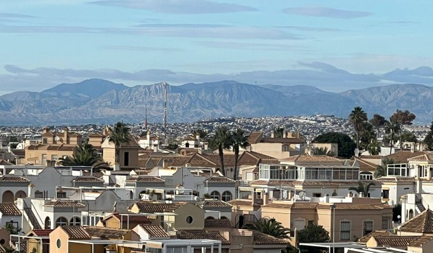 Brukt - Apartment -
Torrevieja - aguas nuevas