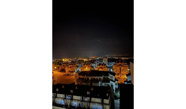 Brukt - Apartment -
Torrevieja - aguas nuevas