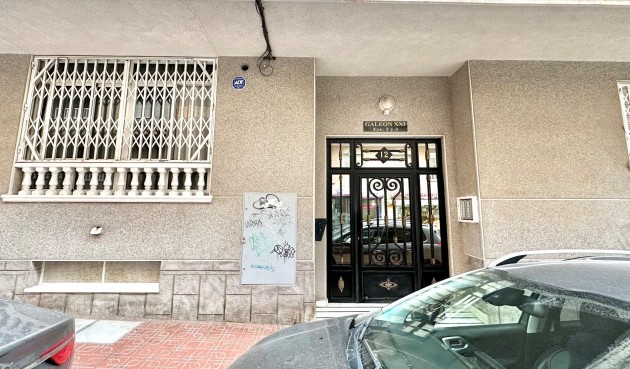 Brukt - Apartment -
Torrevieja - Centro