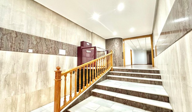 Brukt - Apartment -
Torrevieja - Centro