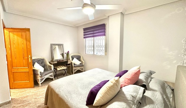 Brukt - Apartment -
Torrevieja - Centro