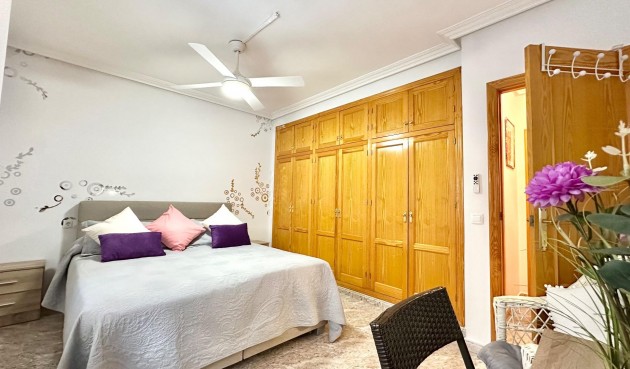 Brukt - Apartment -
Torrevieja - Centro