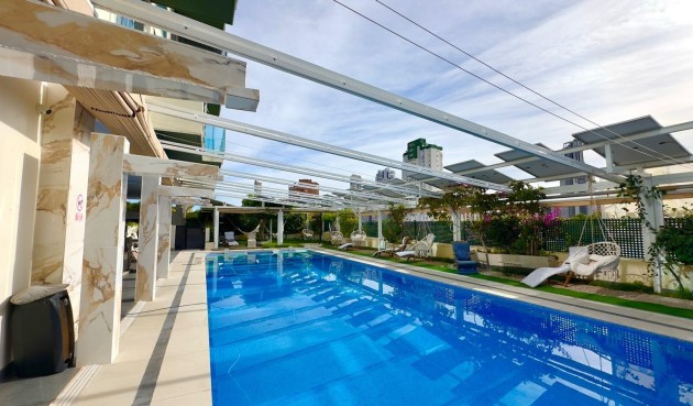 Reventa - Apartment -
Finestrat