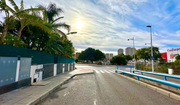 Reventa - Apartment -
Finestrat