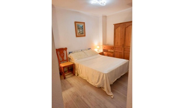 Brukt - Apartment -
Torrevieja - Centro