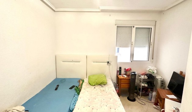 Brukt - Apartment -
Torrevieja - Estacion De Autobuses