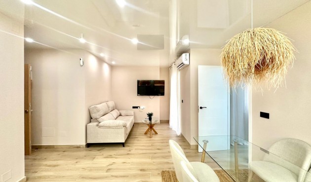 Brukt - Apartment -
Torrevieja - Centro