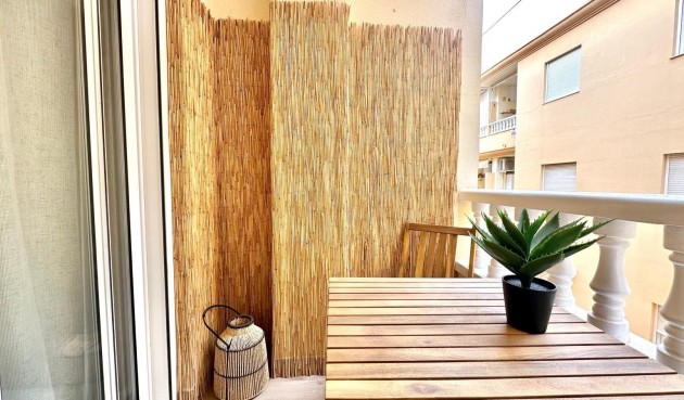 Brukt - Apartment -
Torrevieja - Centro