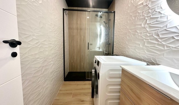 Brukt - Apartment -
Torrevieja - Centro