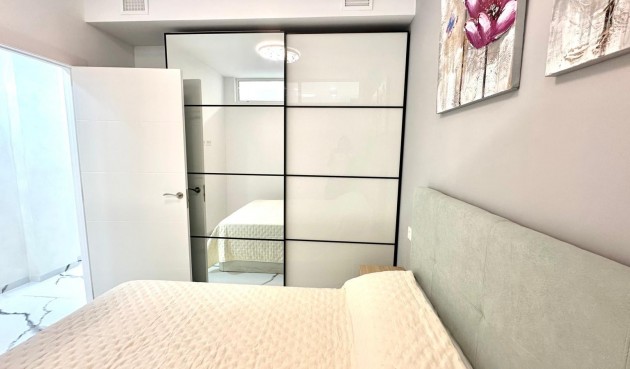 Brukt - Apartment -
Torrevieja - Playa del Cura