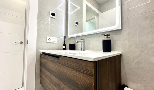 Brukt - Apartment -
Torrevieja - Playa del Cura