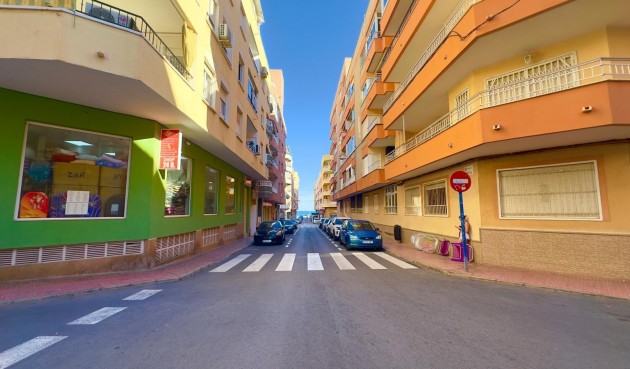 Brukt - Apartment -
Torrevieja - Centro