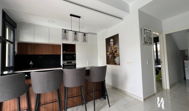 Brukt - Villa -
Orihuela Costa - Lomas de Cabo Roig