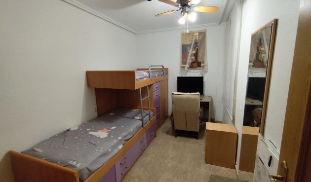 Brukt - Apartment -
Torrevieja - Estacion De Autobuses