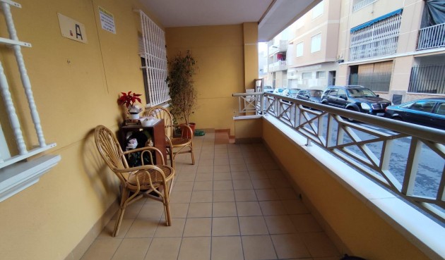 Brukt - Apartment -
Torrevieja - Estacion De Autobuses